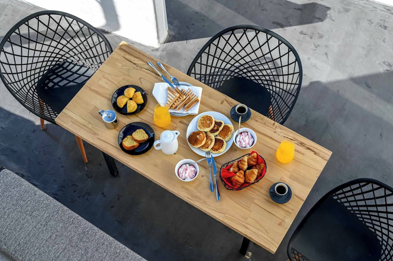 Food & Drinks, Deep Earth Villas, South Aegean
