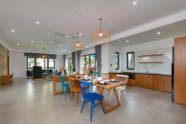Food & Drinks 5, Parami Ho Tram Resort, Xuyên Mộc