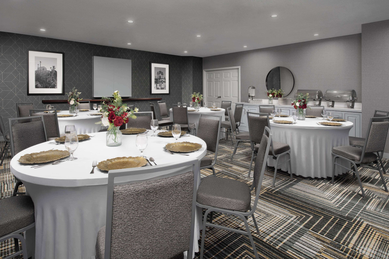 Food & Drinks 5, Homewood Suites by Hilton San Antonio Riverwalk/Downtown, Bexar