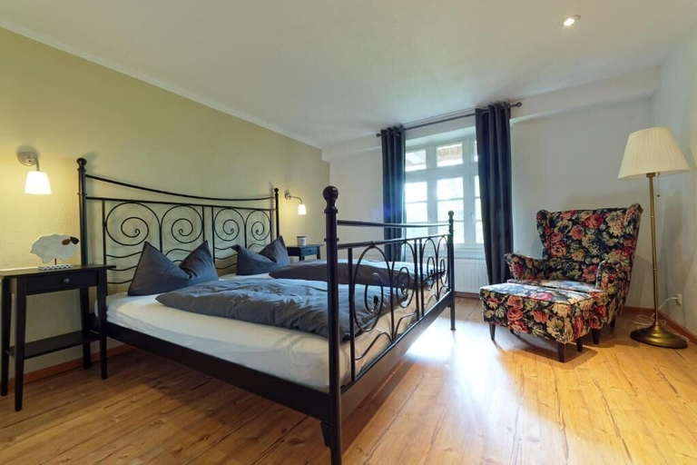Bedroom 4, Hotel Gut Schöneworth, Stade
