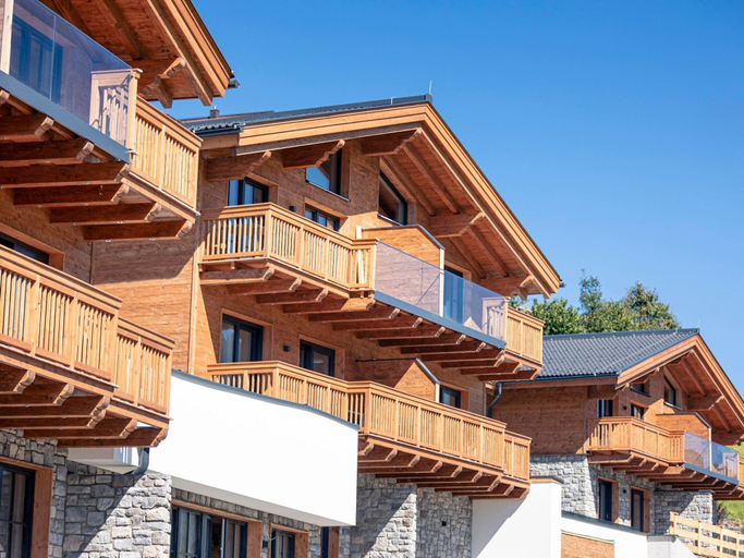 Others 3, Luxurious chalet with sauna near the bathing lake, Zell am See