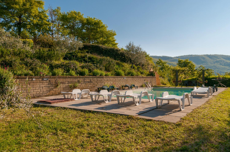 Swimming pool 4, La Primula, Arezzo