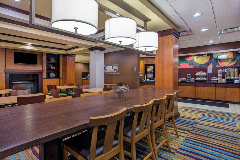Food & Drinks 5, Fairfield Inn & Suites Sevierville Kodak, Sevier
