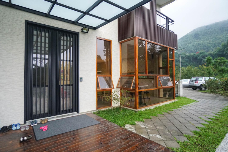 Xi Tou in Sunny Day Inn, Nantou