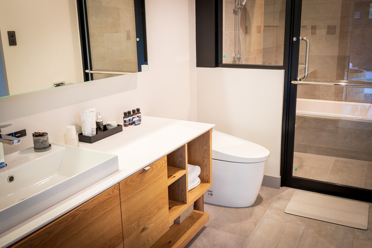 Bathroom 3, UMEGASHIMA DRIVE-IN & SAUNA VILLA, Shizuoka