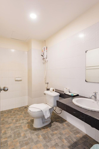 Bathroom 5, Mystays Phuket, Phuket Island