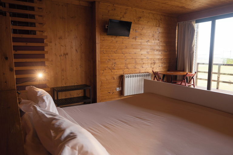 Bedroom 3, PenichePraia - Bungalows, Campers & Spa, Peniche