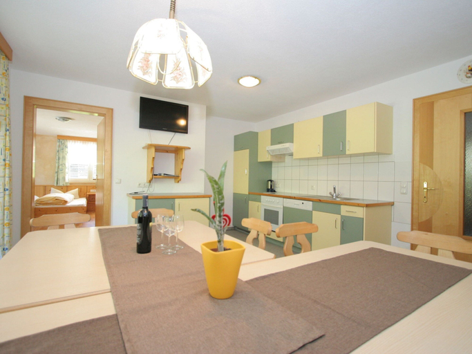 Living area, Holiday Home in Kappl With Balcony, Landeck