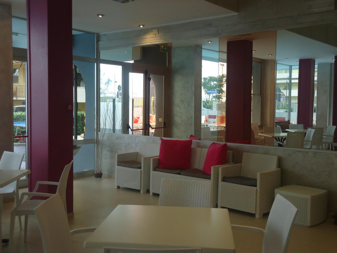 Food & Drinks 5, Hotel Mont Blanc, Rimini
