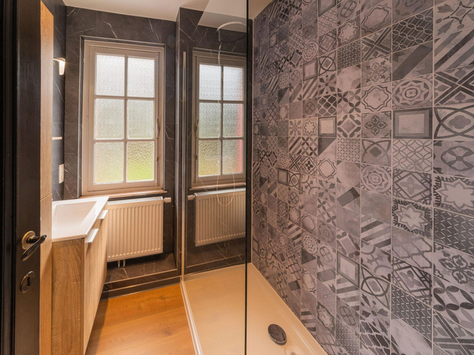 Bathroom 3, Luxury Chalet in Jalhay With Private Sauna, Liège