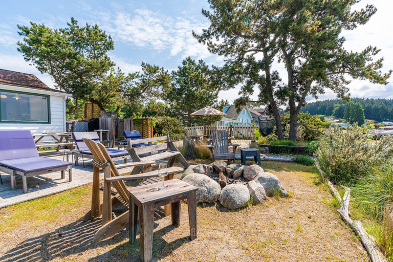 Others 4, Sunlight Beach Getaway by Avantstay Views, Island