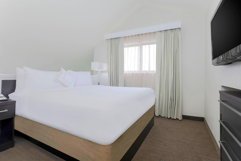 Bedroom 4, Residence Inn Boston North Shore/Danvers, Essex