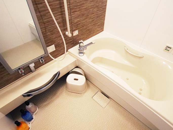 Others 3, Mariage Hotel, Tsukuba