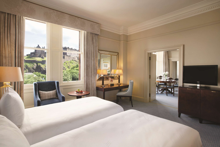 Bedroom 3, The Caledonian Edinburgh, Curio Collection by Hilton, Edinburgh