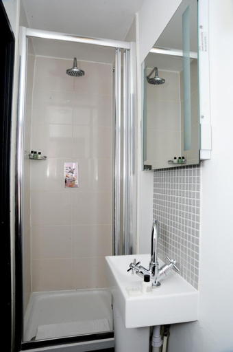 Bathroom 6