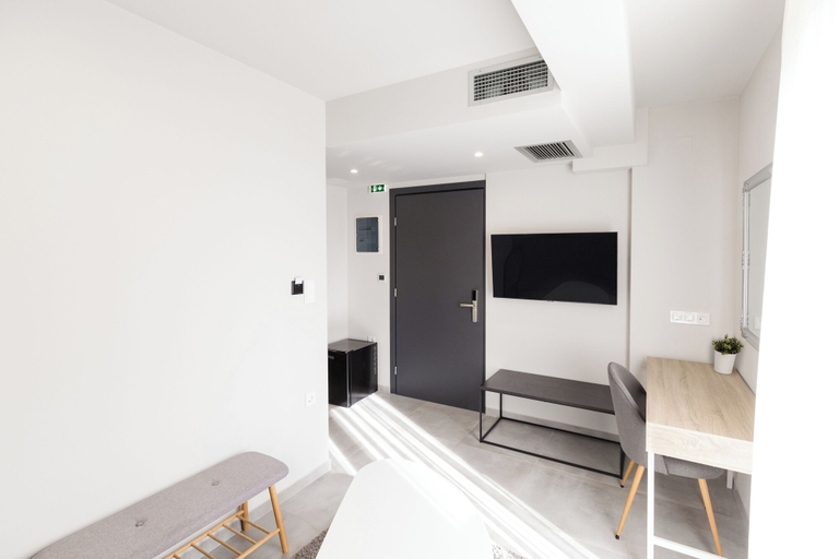 Bedroom 3, Comfort City Suites & Rooms, Thessaly