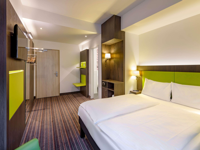 Bedroom 21