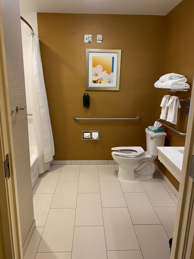 Bathroom 3, Fairfield Inn & Suites Hollister, San Benito