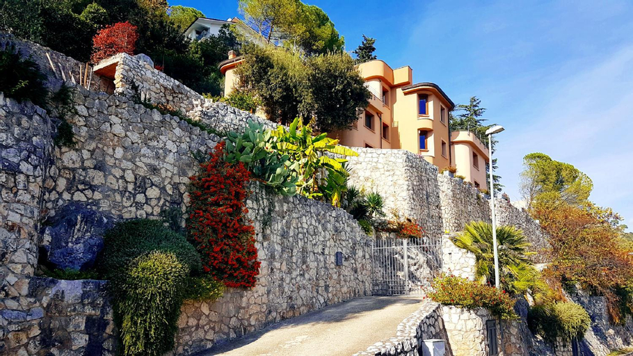 La Residenza di Carolina, Frosinone