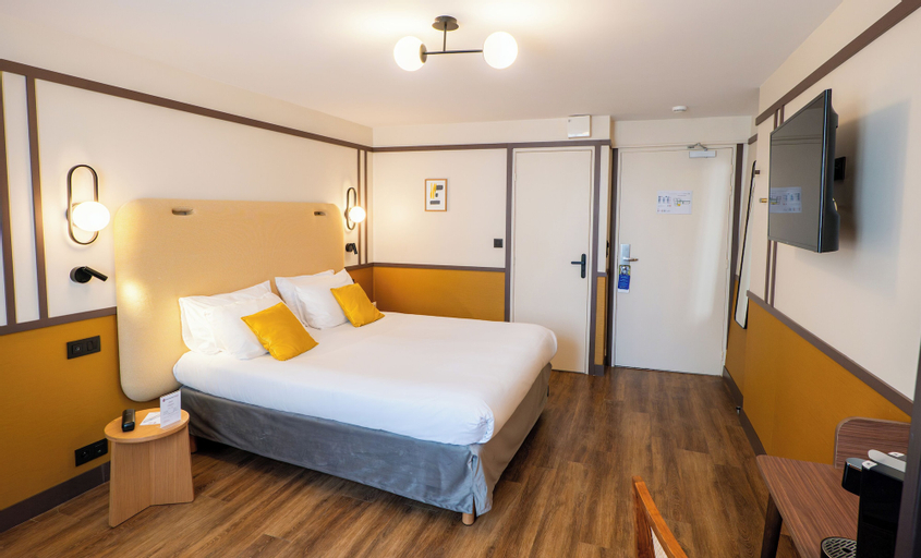 Bedroom 10