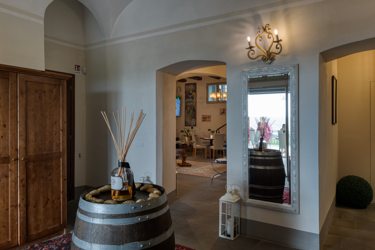 Public Area 4, Resort 37, Florence