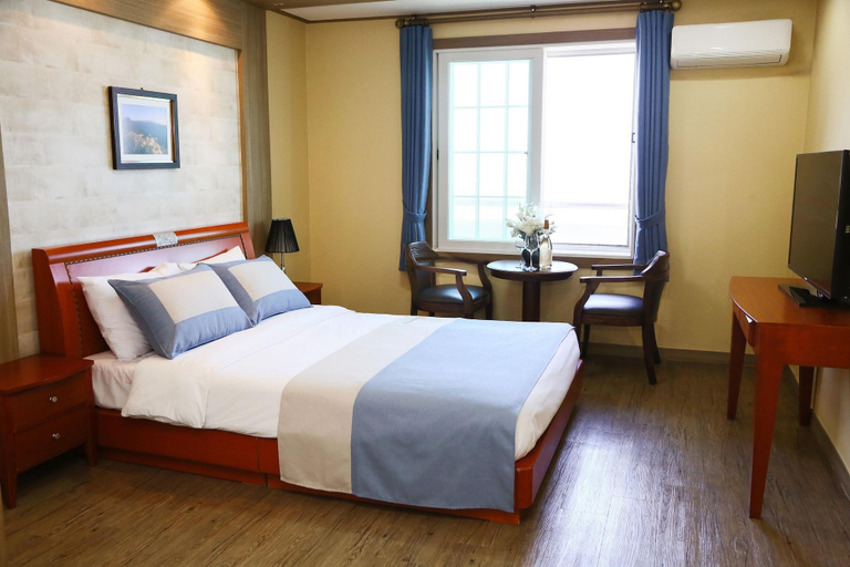 Bedroom 3, Mega Resort, Jeju