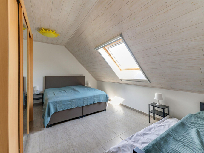 Bedroom 3, Cottage on sheep farm with gelateria, Antwerpen