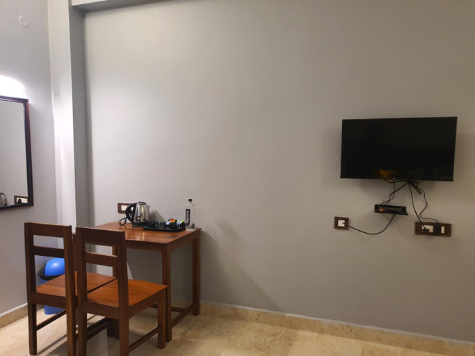 Others 5, Le Supreme Inn (the lap of luxury), Puducherry