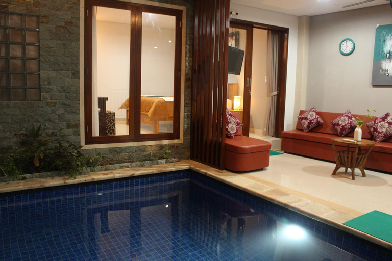 Swimming Pool 6