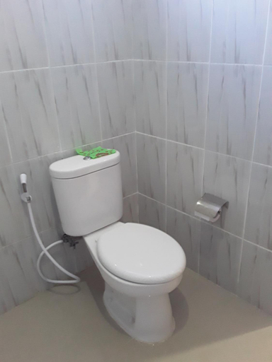 Bathroom 1, Victory Hotel, Manggarai