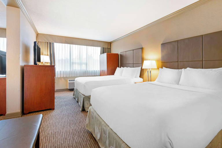 Bedroom 3, Best Western Plus Barclay Hotel, Alberni-Clayoquot