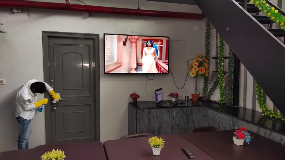 Others 3, Dormitory, Udaipur