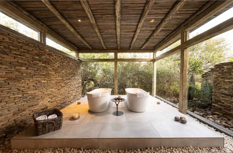 Bathroom 5, Kapama Karula, Mopani