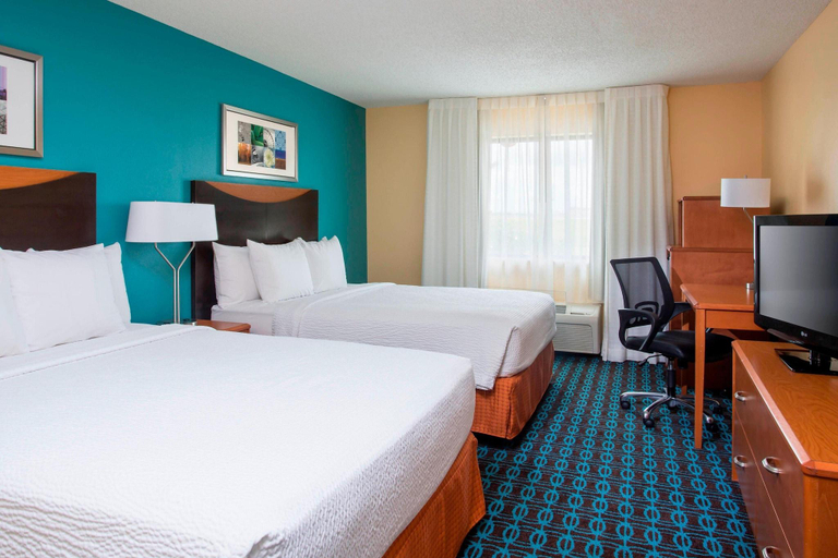 Bedroom 4, Fairfield Inn Suites Victoria, Victoria