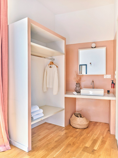 Bathroom 5, Magoo Suites, South Aegean