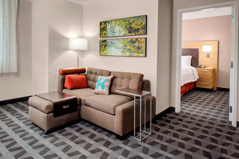 Bedroom 4, TownePlace Suites Parkersburg, Wood