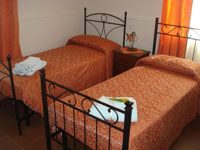 Bedroom 4, B&B San Leonardo, Catania