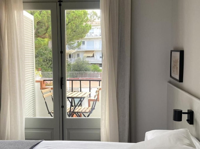 Bedroom 3, Hotel Caléndula, Girona