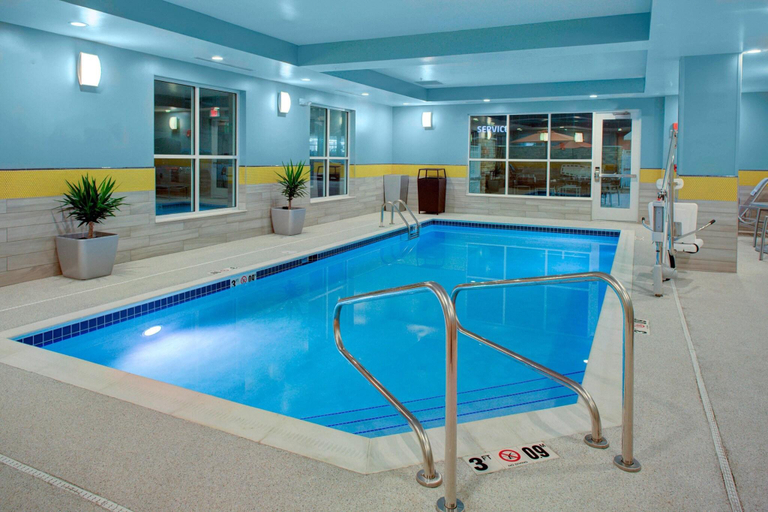 Sport & Beauty, TownePlace Suites Parkersburg, Wood