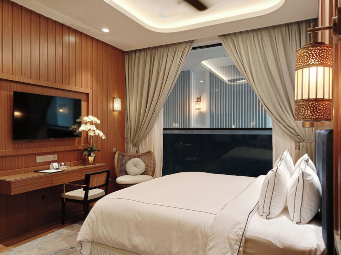 Bedroom 9