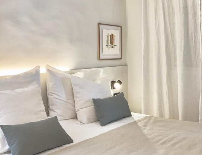 Bedroom 5, Hotel Caléndula, Girona