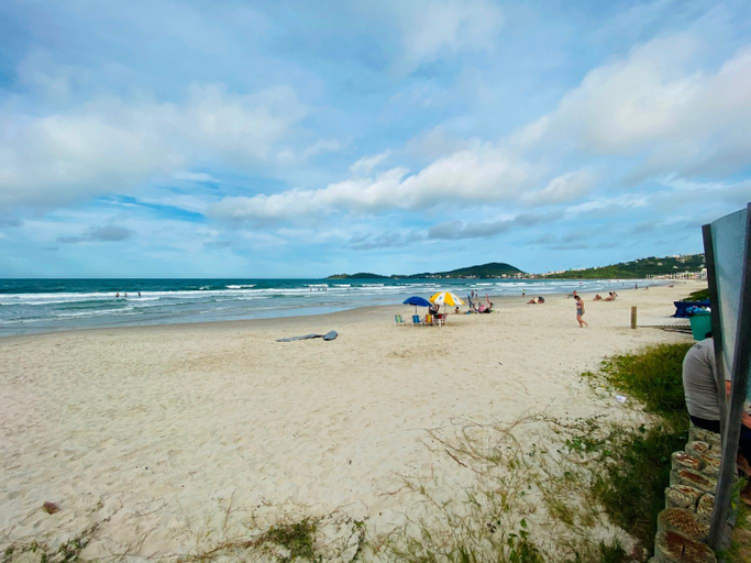 3, Ilha de Rhodes, Bombinhas