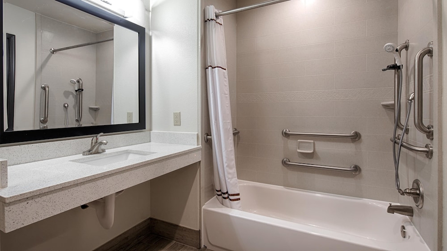 Bathroom 4, Best Western Plus Ardmore Inn & Suites, Carter