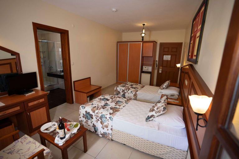 Bedroom 3, Club Tuana Fethiye, Fethiye