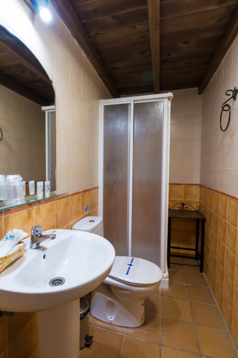Bathroom 4, Hostal Rural La Fonda Del Rocio, Huelva
