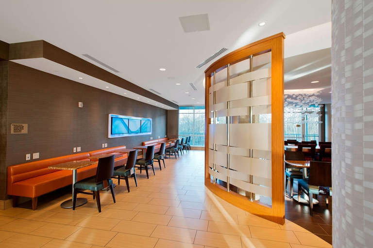 Food & Drinks 5, Springhill Suites by Marriott Bellingham, Whatcom