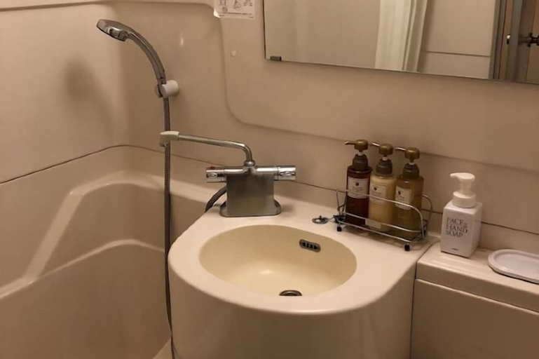 Bathroom 5