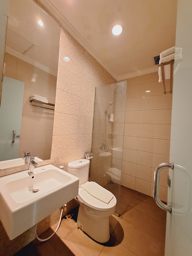 Bathroom 2
