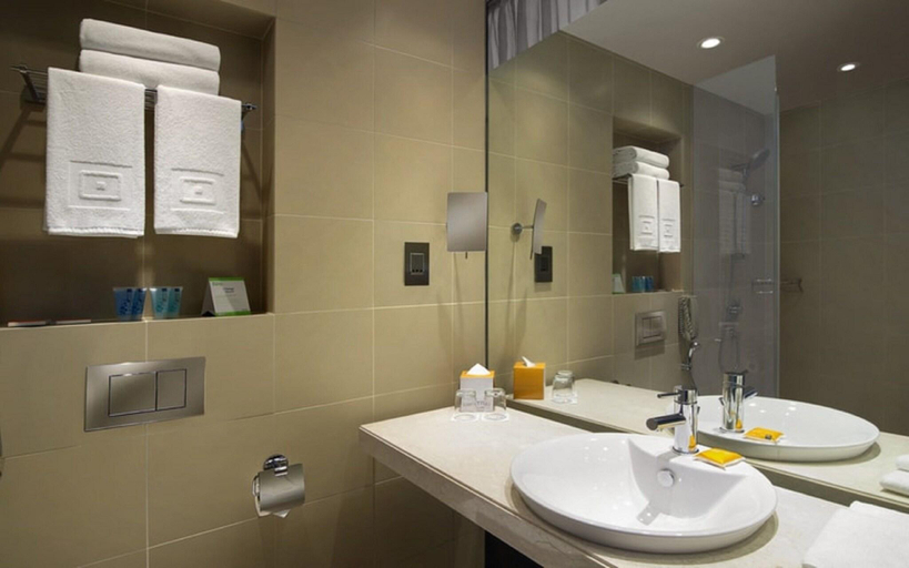 Bathroom 5, Centro Waha by Rotana, Riyadh