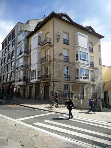 Others 4, Hostal del Arquitecto, Álava